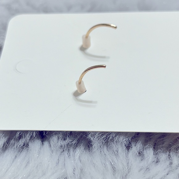 Earrings - Picture 5 of 5